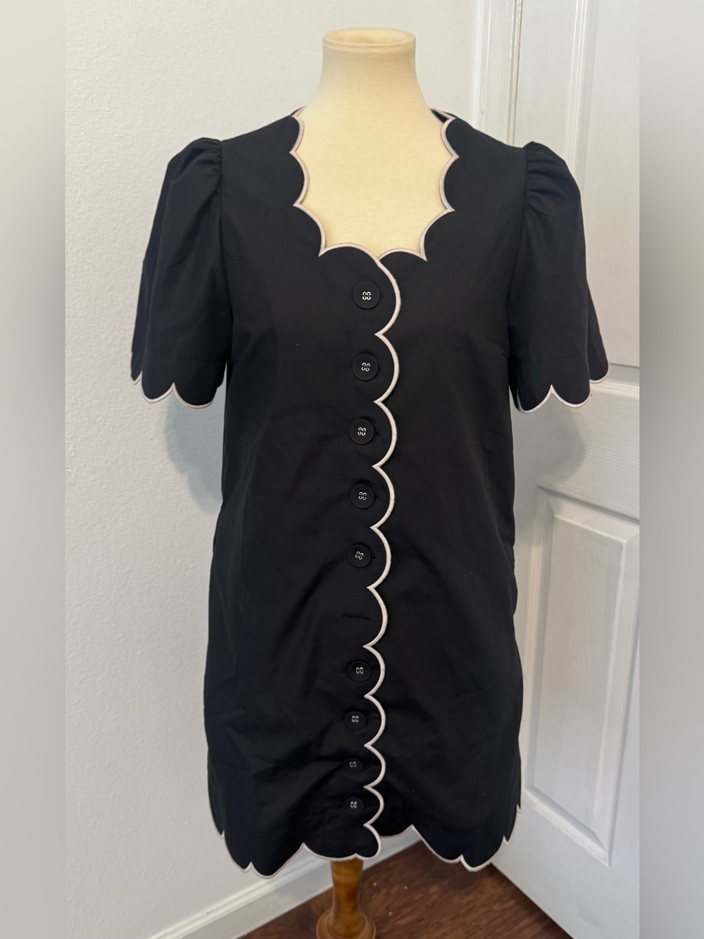 Entro Scallop Edge Dress Retro Cut Pockets Button Front Puff Sleeve Med *READ*